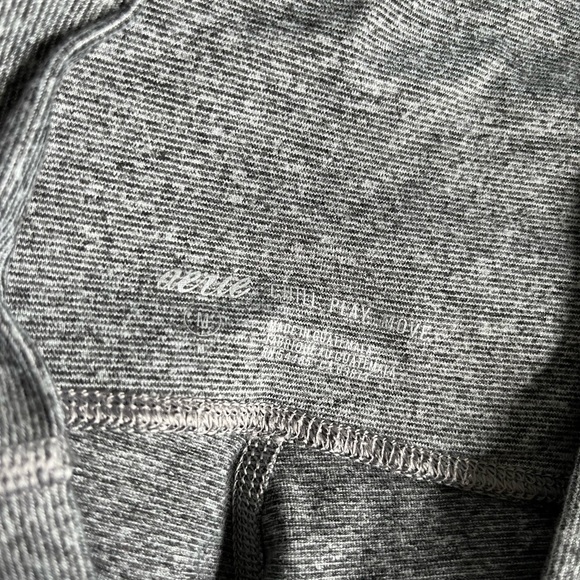 Aerie Leggings with Mesh Cutouts - Picture 3 of 3